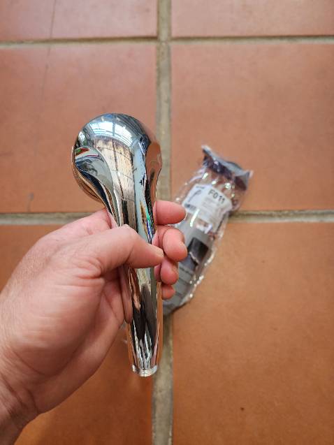 Đơn giản mà đẹp, nước vòi nhà tôi yếu mà gắn cái này vào dùng cảm thấy tốt và mạnh hơn so với mấy cái khác. Cám ơn shop!