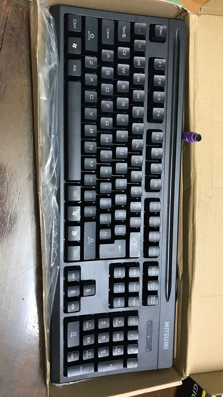 Hàng bao bọc cẩn thận; nhận tín hiệu tốt; còn chờ thời gian mời biết bền.