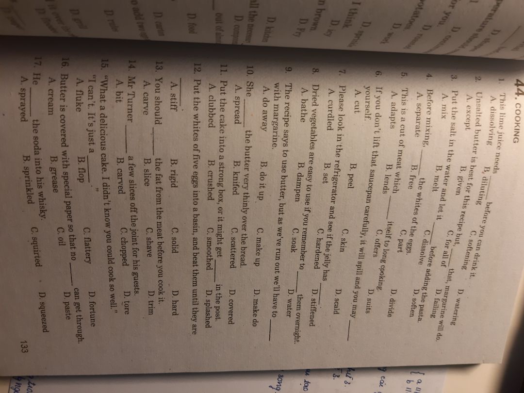 giao nhanh nhưng chất giấy hơi chán :((
thấy quyển ngữ pháp giấy ok lắm mà sao...haizz :