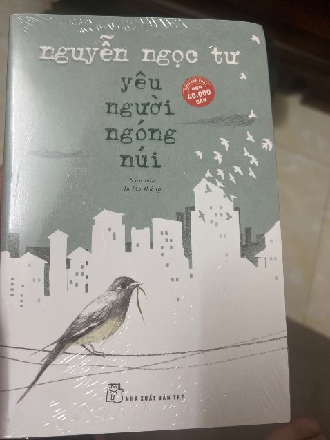 Giao hàng nhanh. Sách còn trong tình trạng tốt, có bọc sách. giá rẻ hơn so với niêm yết