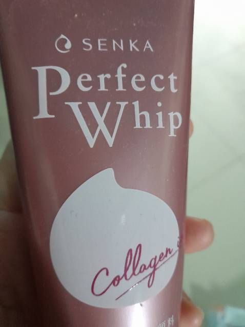 Sản phẩm chất lượng, thấy da căng mượt sau 2 tuần sử dụng. Giá hạt dẻ so với các loại serum khác nhưng chất lượng quá ổn