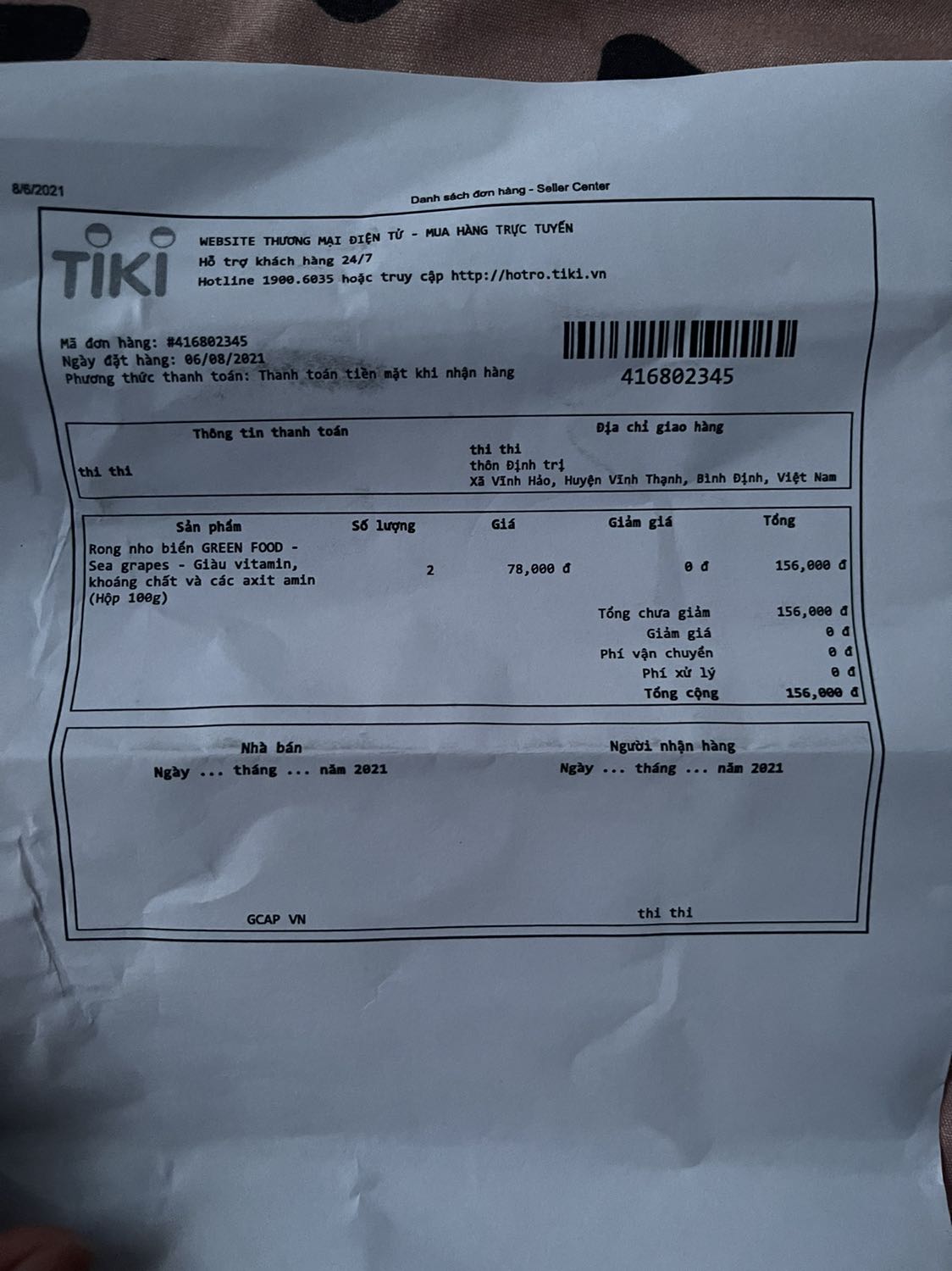 Đặt 2 hộp rong nho nhưng giao 1 hộp và 1 chai sốt mè rang, trên hoá đơn vẫn tính tiền 2 hộp rong nho