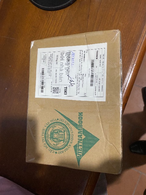 Sách đẹp , đóng gói cẩn thận!