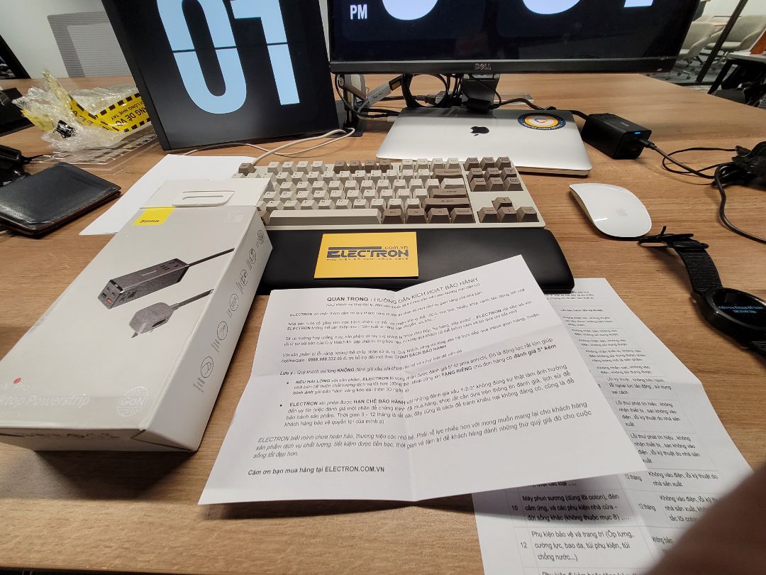 Nguyên seal. Đánh giá cao sự chỉnh chu trong cách đóng gói và in thông tin hướng dẫn cũng như bảo hành.