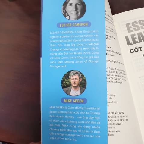 Tất tần tật về lãnh đạo được thể hiện trong cuốn sách.... Hai tác giả đã dày công nghiên cứu và tìm hiểu các lý thuyết về lãnh đạo được chắt lọc từ nhiều nguồn khác nhau, trên cơ sở đó trình bày các nhóm kỹ năng và phẩm chất cần thiết của người lãnh đạo. Giúp người đọc đánh giá về năng lực và định hướng trong tương lai. Đồng thời giới thiệu về mô hình 5 phẩm chất của người lãnh đạo đã được chứng minh hiệu quả trong thực tiễn. Cuốn sách nội dung phong phú, phù hợp với tất cả những ai đang và muốn trở thành lãnh đạo, dù có là lãnh đạo cấp cao hay cấp thấp thì cuốn sách đều hữu ích.