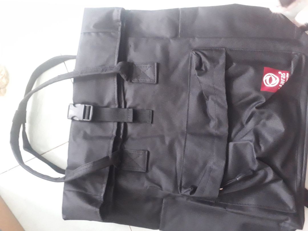 rất hài long về đơn hàng giao nhanh chóng  
đồ cực đẹp