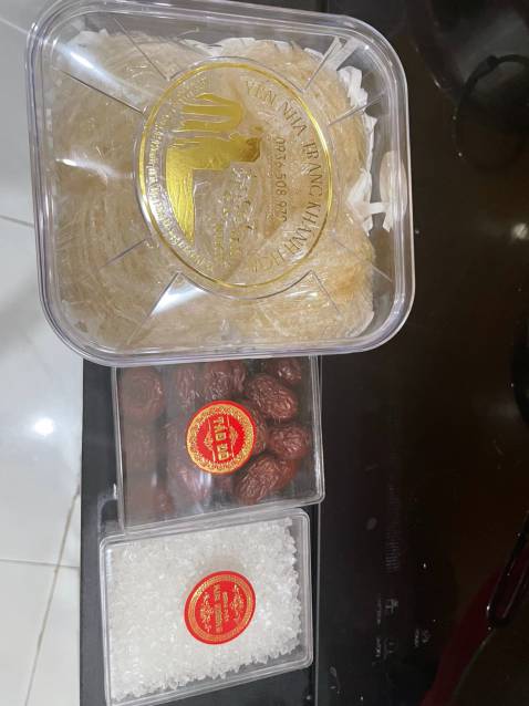 Giao hàng đầy đủ có tặng kèm tào và đường phèn , giá phải chăng