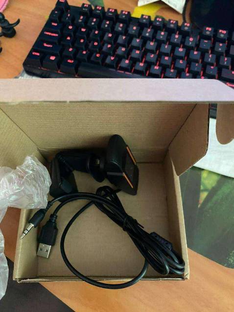 Đã mua 1 lần giờ mua thêm cho 2 máy. Shop giao hàng nhanh. Camera xài cơ bản ổn, âm thanh nghe trong và rõ tiếng. Giá rẻ so với mặt bằng chung. Cho shop 5 sao