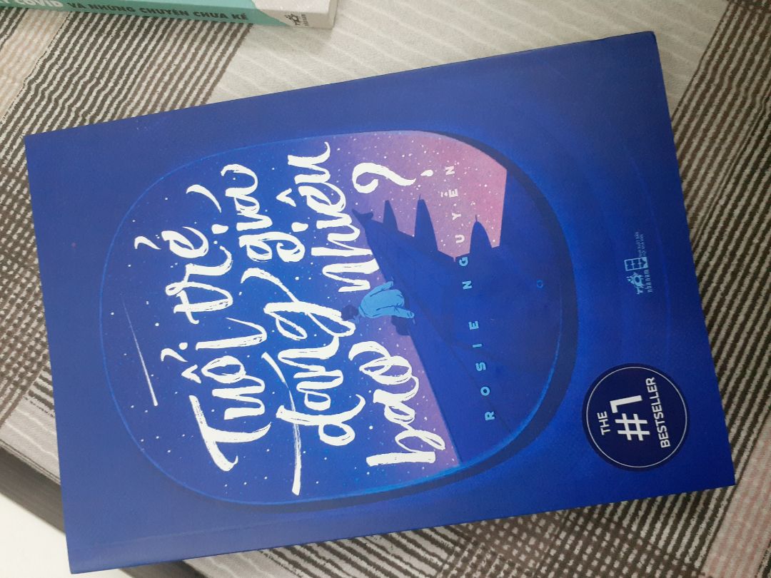 Một quyển sách có giọng văn gần gũi mình rất thích. Sách đã gợi ý cho mình nhiều hướng giải quyết vần đề, gợi ý cách trả lời những câu hỏi mà tuổi trẻ mình thường đặt ra, mong lung trước bước đường đời. Và sách cũng truyền nguồn cảm hứng mới, tạo động lực hành động cho mình.