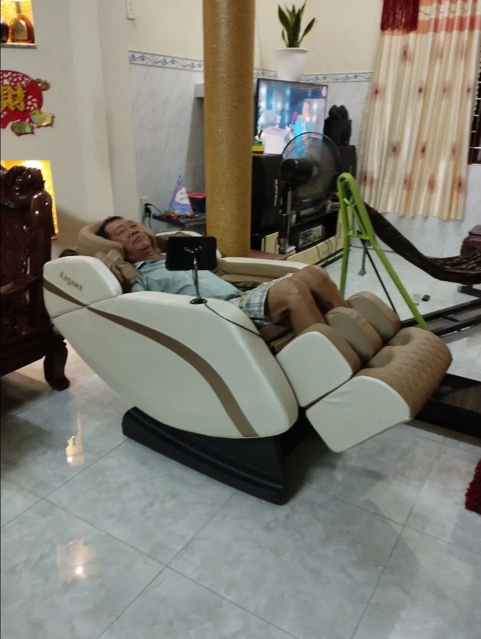 giao hàng nhanh, sản phẩm tốt, món quà tuyệt vời cho người thân, sẽ giới thiệu cho mọi người đến shop này.