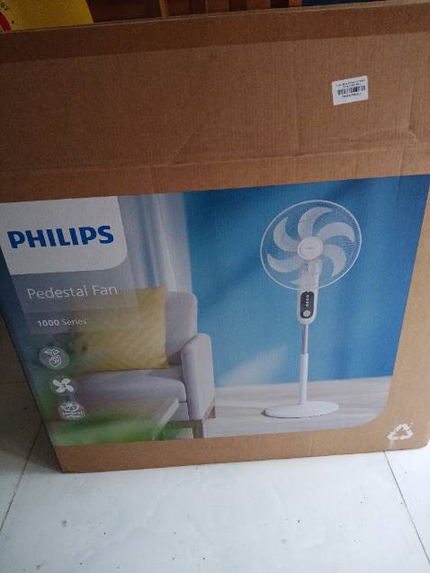 Hàng có thương hiệu, loại quạt 6 cánh, giao hàng nhanh (tiki luôn đảm bảo tiến độ giao hàng)