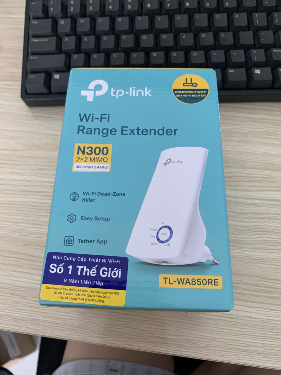 Đỉnh luôn, mình đang cần gấp trong dịch do làm ở nhà mà mấy nay mạng khu trọ ở rớt hoài. Đặt tikinow giao liền trong 2h luôn. Repeater này dùng dễ lắm, download app về làm theo hướng dẫn là xài tẹt ga. Wifi full 3 vạch nha. Cho tiki 10 sao được cũng cho!!