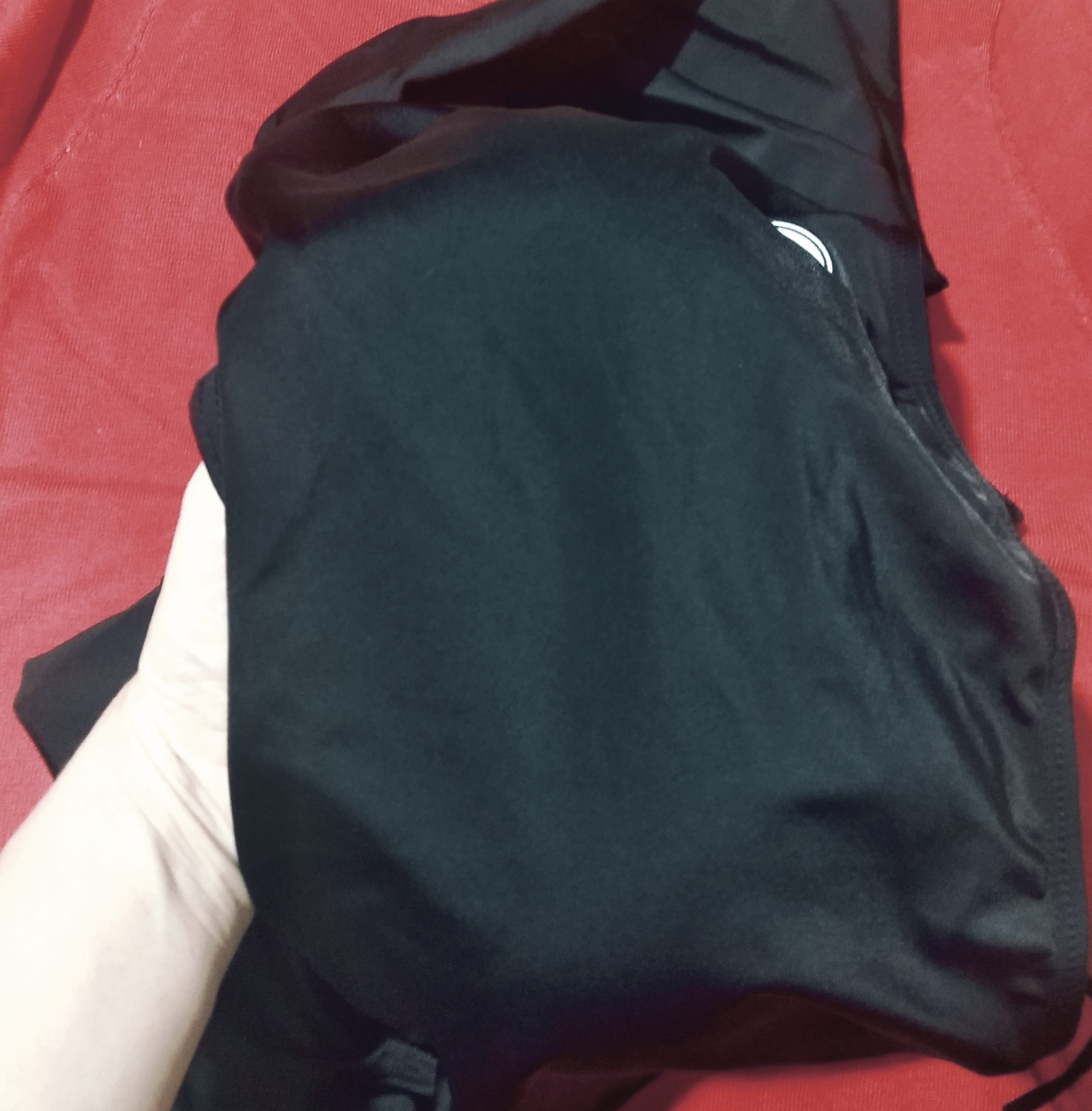 Ba mảnh đẹp, chất liệu tốt lắm. Đã mua hàng nhiều trên TIKI và rất hài lòng so với các trang web khác.