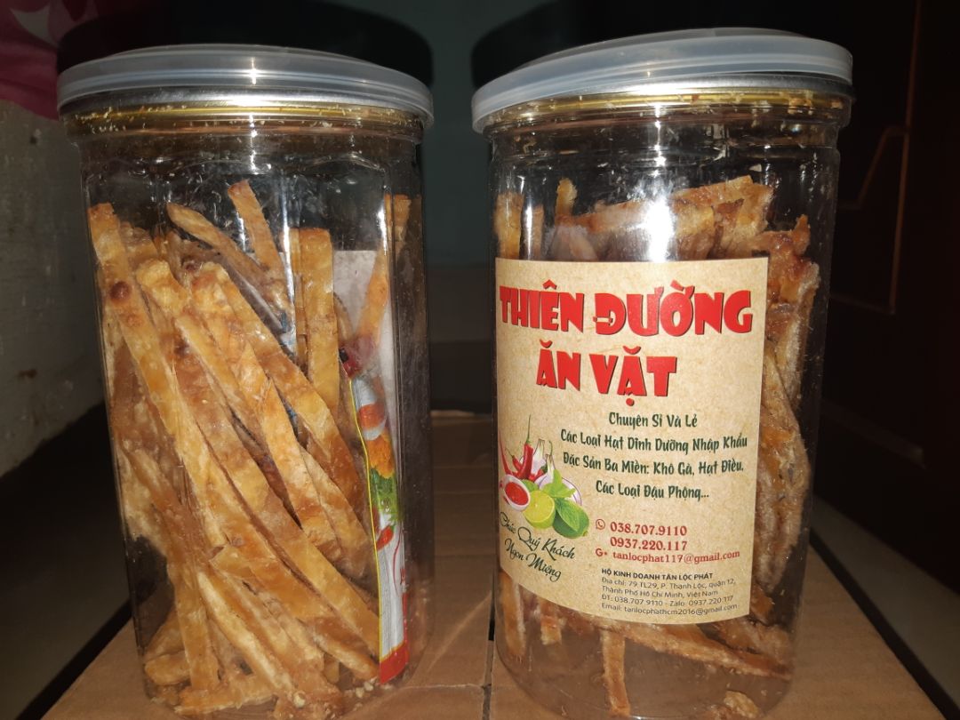 đóng gói cần thận, chuẩn bị hàng nhanh. khô hơi cứng và mùi cá thiều mạnh quá nên mình ko thích lắm