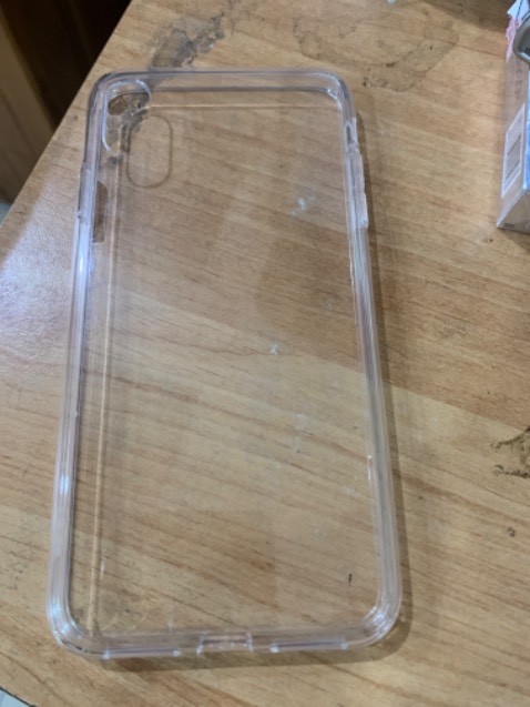 Hàng giao không như mô tả. Cạnh tròn không góc cạnh, không có lỗ loa phía màn hình như giới thiệu, hàng drop-shipping. Đành xài tạm chả muốn đổi trả phiền phức. Nhưng khá thất vọng và có lẽ mình không mua hàng tiếp ở nhà bán này