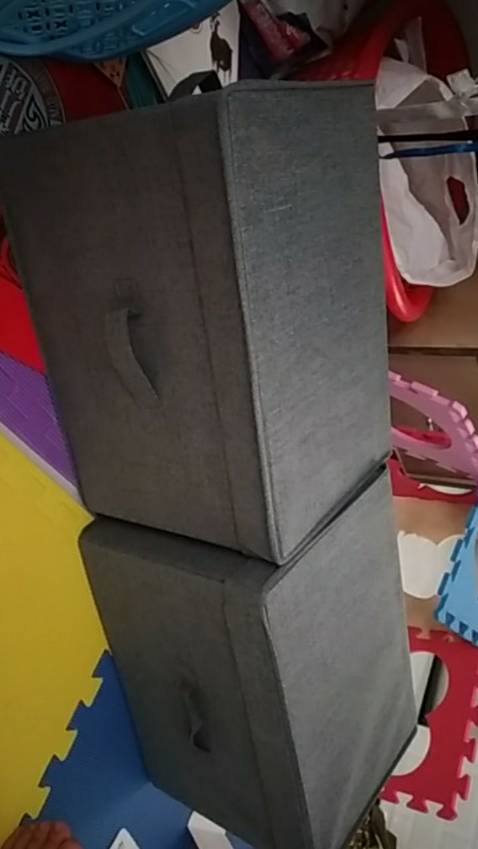 Hàng tốt. giao đúng thời gian. Giá ổn. Hộp tiện lợi đựng đồ để đỡ bụi , nhìn sang xịn mịn cực. Đúng kiểu mấy phong cách Châu Âu mà Thụy Điển IkeA ấy, lịch sự nhã nhặn. Mình cứ tìm cái mẫu này mãi nay mới thấy.Canh được lúc sale rẻ quá trờiiii
Mình rất ưng ý và sẽ tiếp tục ủng hộ shop
Phiếu cảm ơn cũng nhẹ nhàng dễ thương nữa, đúng người dễ thương như mihf thích hihiia