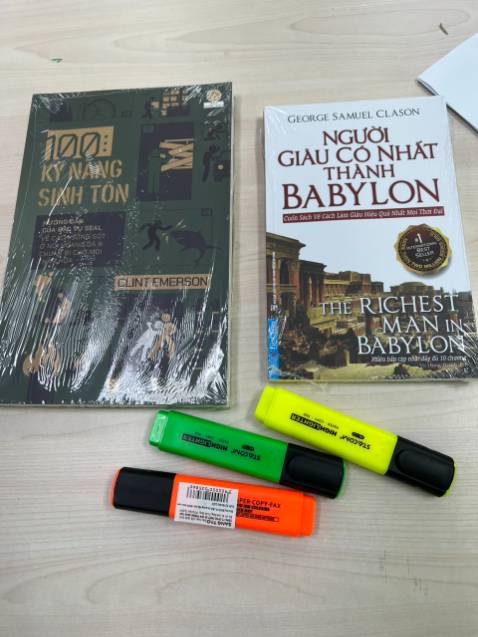 Giao hàng quá nhanh! mới đặt hàng gần trưa, chiều đã nhận được. Đóng gói đẹp, cẩn thận. Thank Tiki và nhà sách Fahasa nhiều nhé!