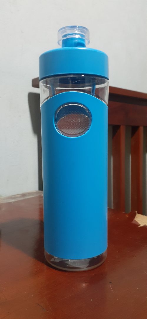 Kiểu dáng như hình
Nhựa cứng
Tầm giá với mình rất chi là ổn
Sẽ mua 1 lần nữa Kiểu dáng như hình
Nhựa cứng
Tầm giá với mình rất chi là ổn
Sẽ mua 1 lần nữa