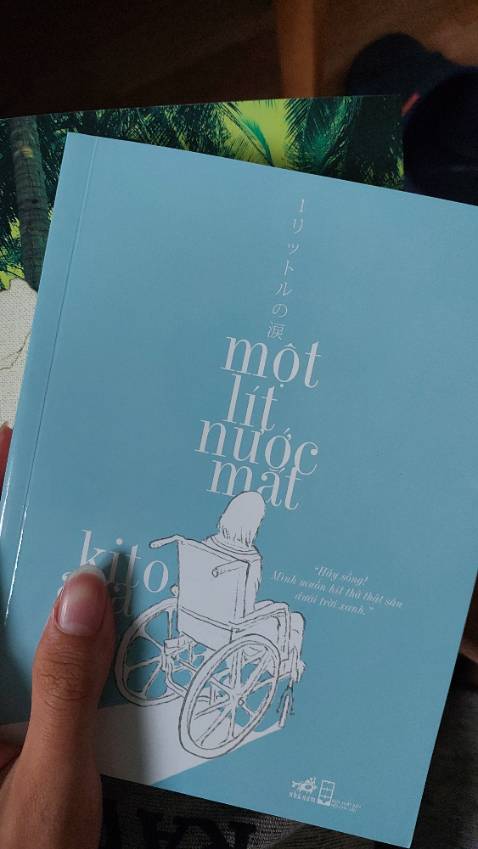 Sách đóng gói cẩn thận, được bọc bảo vệ nên khi nhận hàng không có vấn đề.

Nội dung hay, nhân văn.