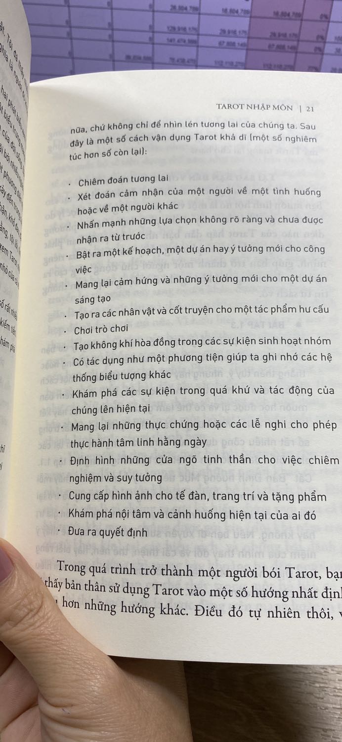 Rất thích vì Tiki giao hàng nhanh, ủng hộ Tiki.
SÁCH TẠM ỔN VỀ HÌNH THỨC
NỘI DUNG THÌ VỀ ĐỌC ĐÃ NHA ❤️💋