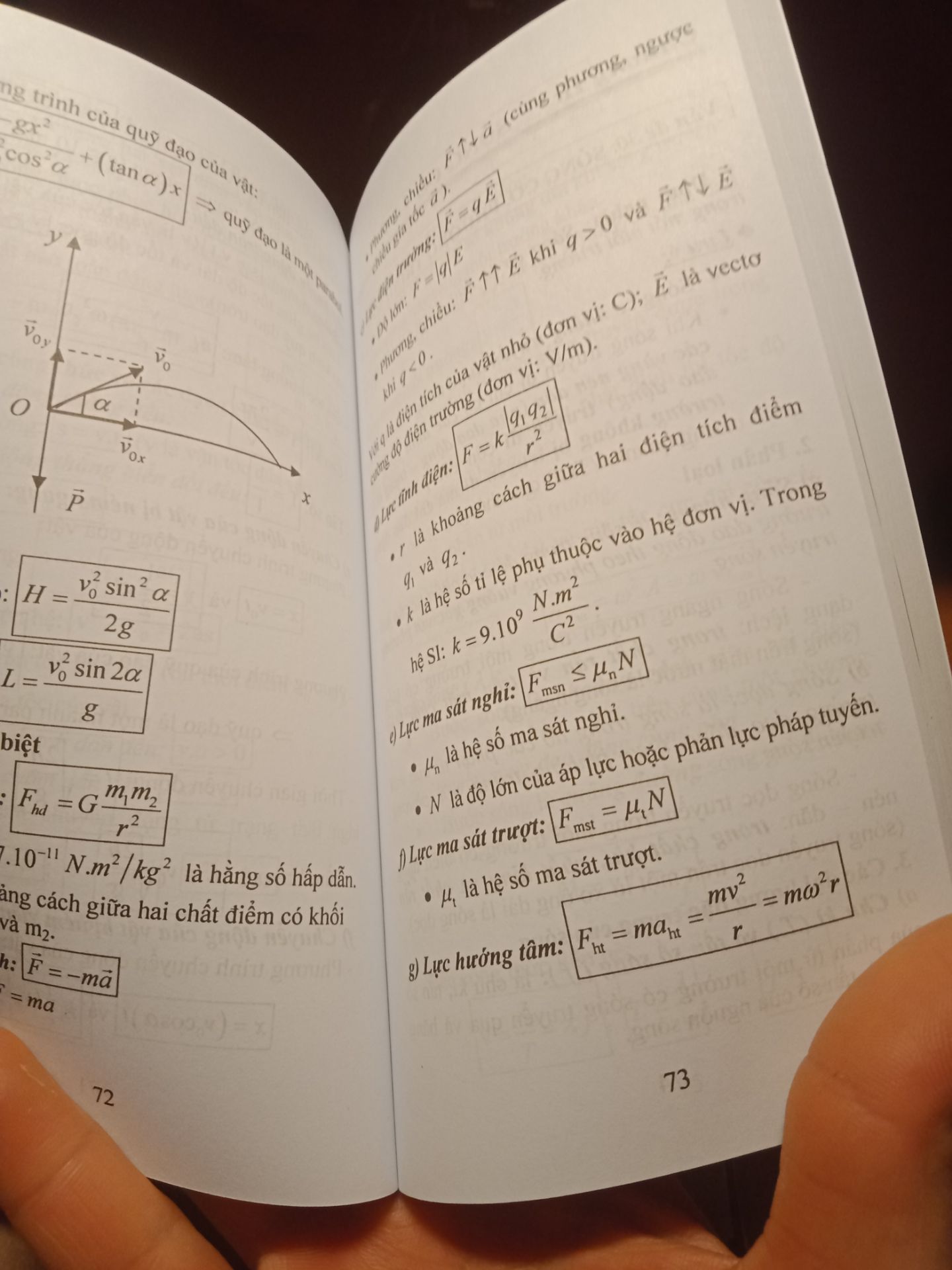 Sách xịn lắm ạ, chất lượng nữa ạ. Mọi người nên mua nhé.