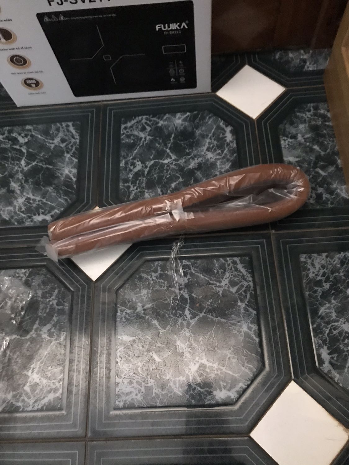 Mới nhận hàng xog nấu thử luôn, tuy kích cỡ hơi nhỏ nếu nấu cỡ nồi luộc gà (cỡ 28); nhìn chung là hài lòng, ok! Độ bền thì phải chờ thgian thôi! Mới nhận hàng xog nấu thử luôn, tuy kích cỡ hơi nhỏ nếu nấu cỡ nồi luộc gà (cỡ 28); nhìn chung là hài lòng, ok! Độ bền thì phải chờ thgian thôi!