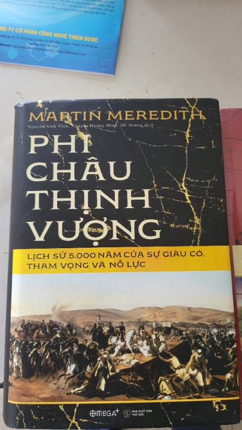 Bên shop bán cuốn này thì hợp lý, nhưng Phi Châu thì hơi cao. Nói chung sách chuẩn đẹp, đóng gói cẩn thận, đọc và sưu tầm