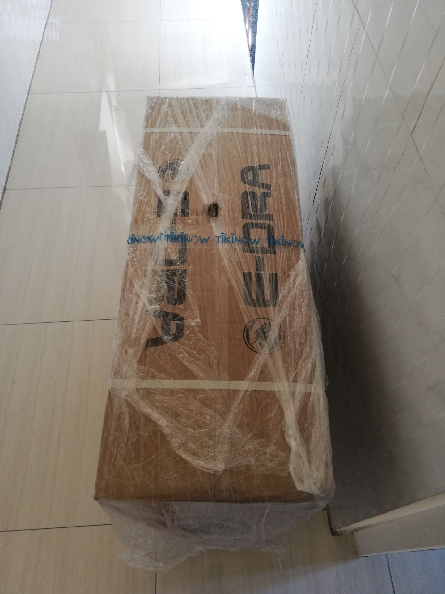 tiki giao nhanh, ghế dễ lắp hướng dẫn rõ ràng, ngồi thoải mái giá tốt trong phân khúc