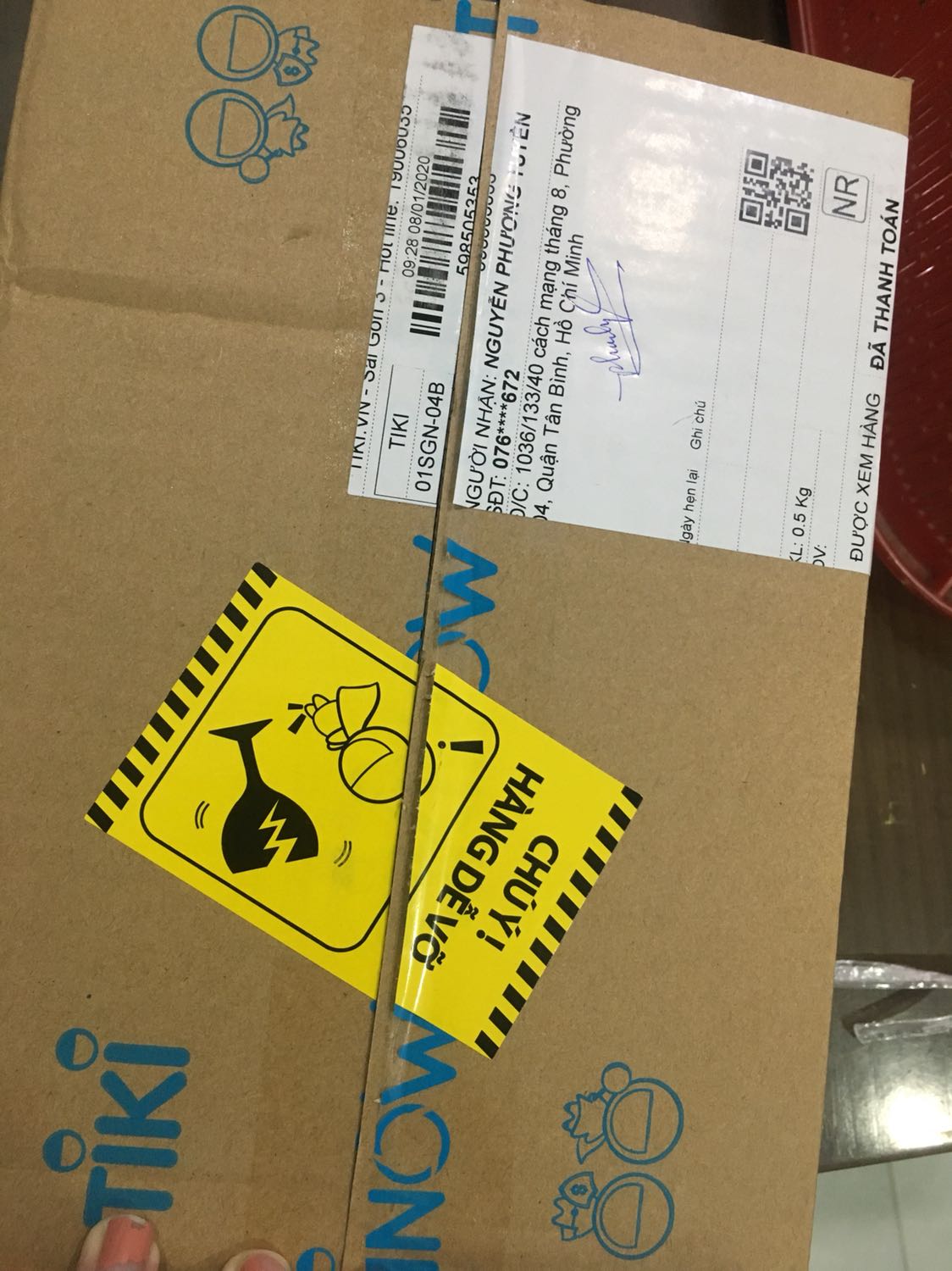 Nhận xét qa hình ảnh cho thực tế nhé! Nchung là good. 
Giao hàng nhanh. Mới đặt buổi sáng là chiều có rồi. Mặc dù không sử dụng TikiNow. Gói hàng cẩn thận. Cho Tiki 1 like