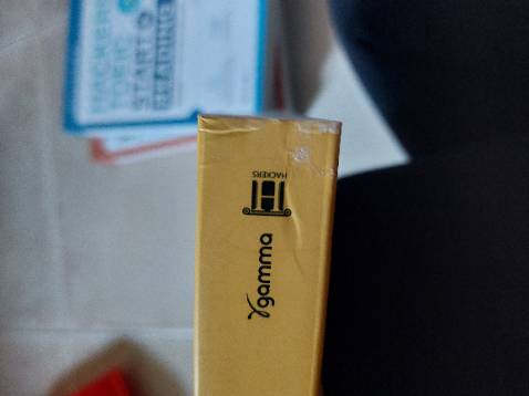 mình khá thất vọng về shop ạ😢 sách như đã rất cũ, mình thấy để có tặng quà mà lúc mình mở ra chỉ có 3 cuốn 😩 chỉ có vocabulary là có màu còn reading và listening như photo lại ạ 🥲 mong shop coi lại nhận xét và sự góp ý của mình vì sách đặt rất mắc chứ không rẻ. Đây là đơn mình đặt mà thất vọng tràn trề luon á 😓