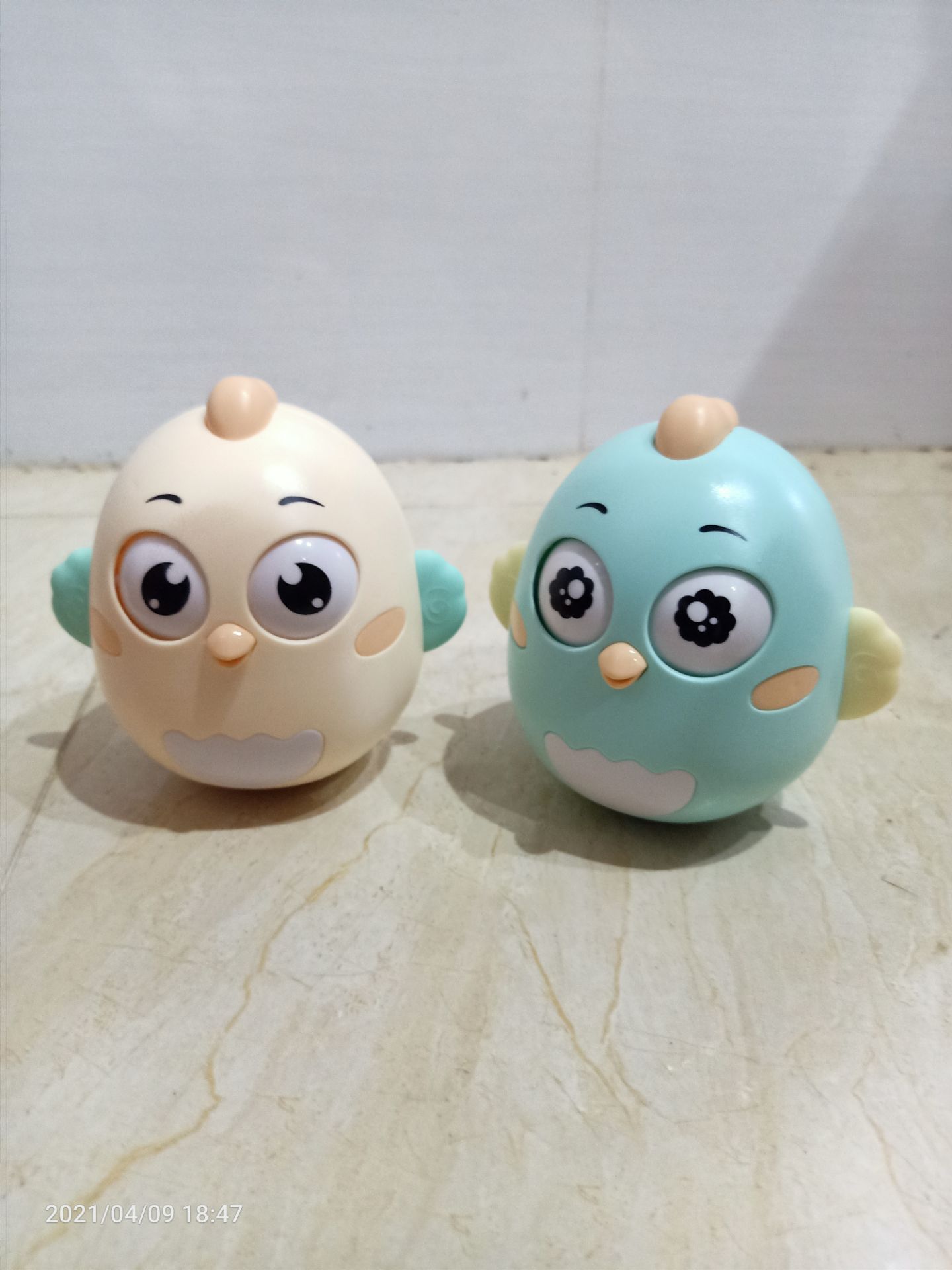 cũng dễ thương nhưng ở ngoài nhỏ hơn trong hình