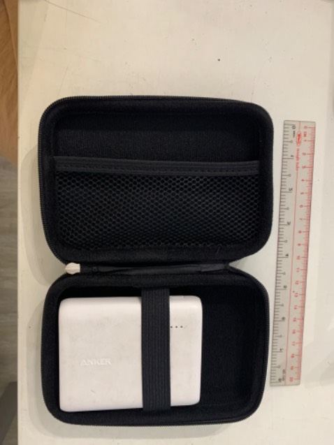 Đúng mô tả, hợp đựng bảo vệ pin, sạc, ổ cứng