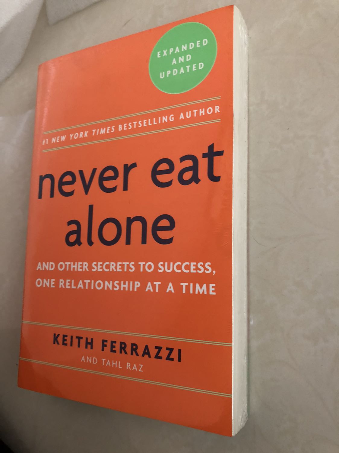 -Sách được bao bọc rất cẩn thận 
-Sách đẹp , mới 
-Giao hàng cực nhanh