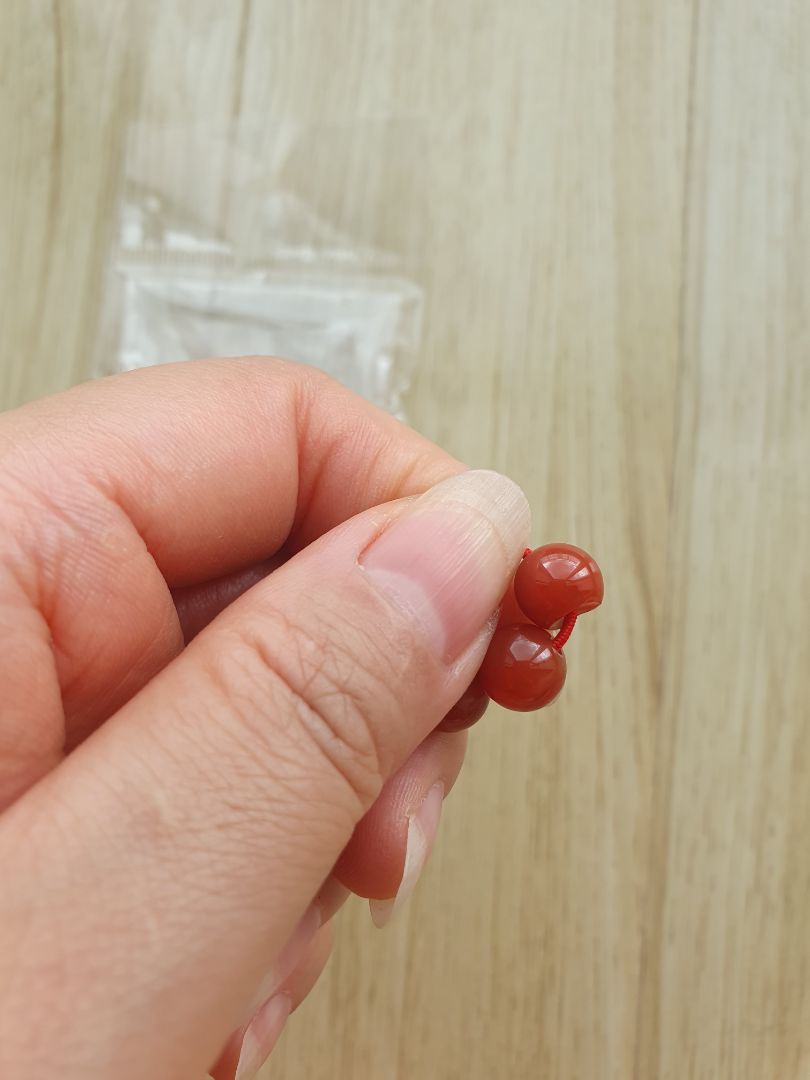 Sản phẩm quá ẩu từ nhà cung cấp Aucosta, đá còn bị sứt, mà cũng kg chắc có phải đá không. Sẽ trả hàng để đặt lại nhà cung cấp khác.