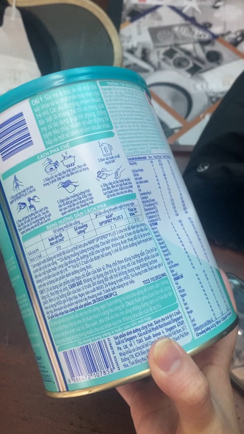 Sữa bị móp méo mà vẫn gửi kh