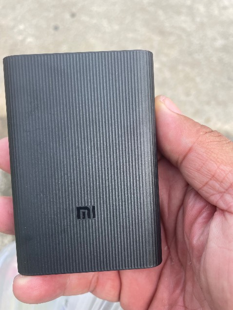 Hàng chính hãng , giao nhanh . 5 sao