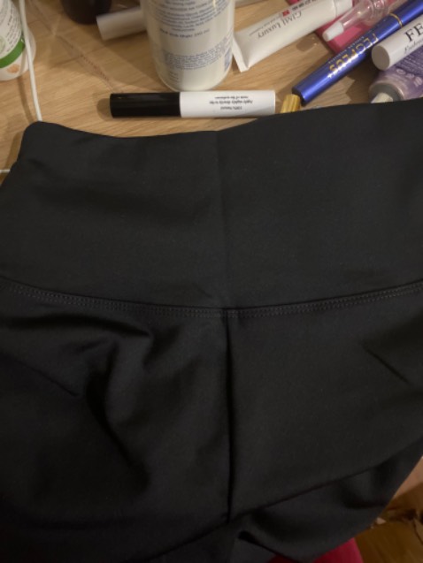 Co dãn rất tốt mỏng mịn, cạp cao đẹp Co dãn rất tốt mỏng mịn, cạp cao đẹp