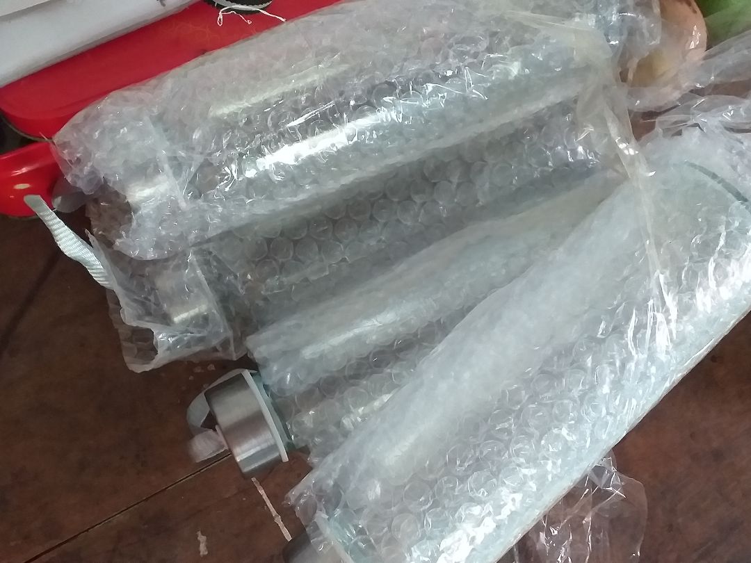 hàng giao nhanh, đóng gói đẹp. chai siêu xinh luôn ạ ? sẽ ủng hộ shop dài dài luôn