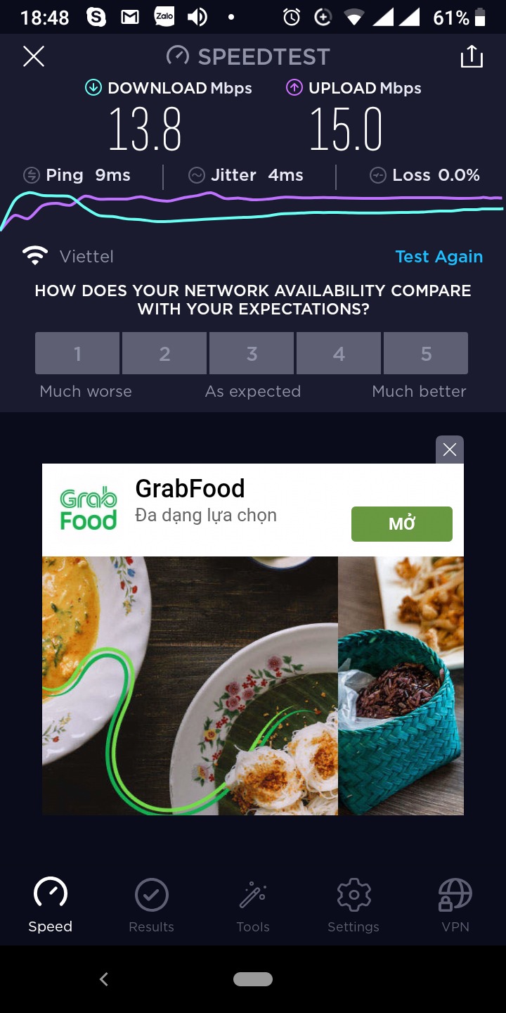 Ngoại quan: đẹp, chắc chắn, gọn.
Đóng gói: Chắc chắn
Hiệu năng:
- Thông tin bộ kích sóng trong khoảng 200m2, tức có nghĩa bán kính khoảng 14m.
Băng thông Wifi gốc nhà mình là 30Mbps, đi qua bộ kích trong khoảng 5 - 6 m thì tốc độ đạt như khoảng trong hình dưới, đạt cỡ 13 Mbps.
- Mình đặt bộ kích trong khoảng thu sóng Wifi gốc từ 6 - 8m và tín hiệu trên thiết bị hiện màu xanh (khoảng 50 - dưới 70%) thì tốc mà điện thoại mình bắt sóng được ở cường độ tín hiệu Good (trên Android) và đo được tốc độ từ 5 - 8 Mbps. Ngoại quan: đẹp, chắc chắn, gọn.
Đóng gói: Chắc chắn
Hiệu năng:
- Thông tin bộ kích sóng trong khoảng 200m2, tức có nghĩa bán kính khoảng 14m.
Băng thông Wifi gốc nhà mình là 30Mbps, đi qua bộ kích trong khoảng 5 - 6 m thì tốc độ đạt như khoảng trong hình dưới, đạt cỡ 13 Mbps.
- Mình đặt bộ kích trong khoảng thu sóng Wifi gốc từ 6 - 8m và tín hiệu trên thiết bị hiện màu xanh (khoảng 50 - dưới 70%) thì tốc mà điện thoại mình bắt sóng được ở cường độ tín hiệu Good (trên Android) và đo được tốc độ từ 5 - 8 Mbps.