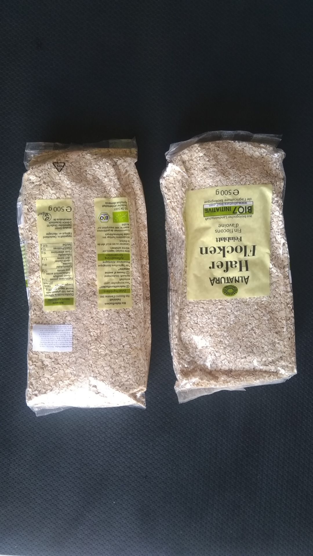 - Bao bì đóng gói có thông tin sản phẩm cụ thể.
- Trọng lượng gói sản phẩm đúng như giới thiệu trên Tiki. Đã cân kiểm tra lại khi nhận.