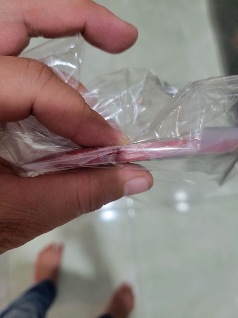 Bề rộng chỉ bằng 1/3 hình ảnh. Khách mua hàng lưu ý.