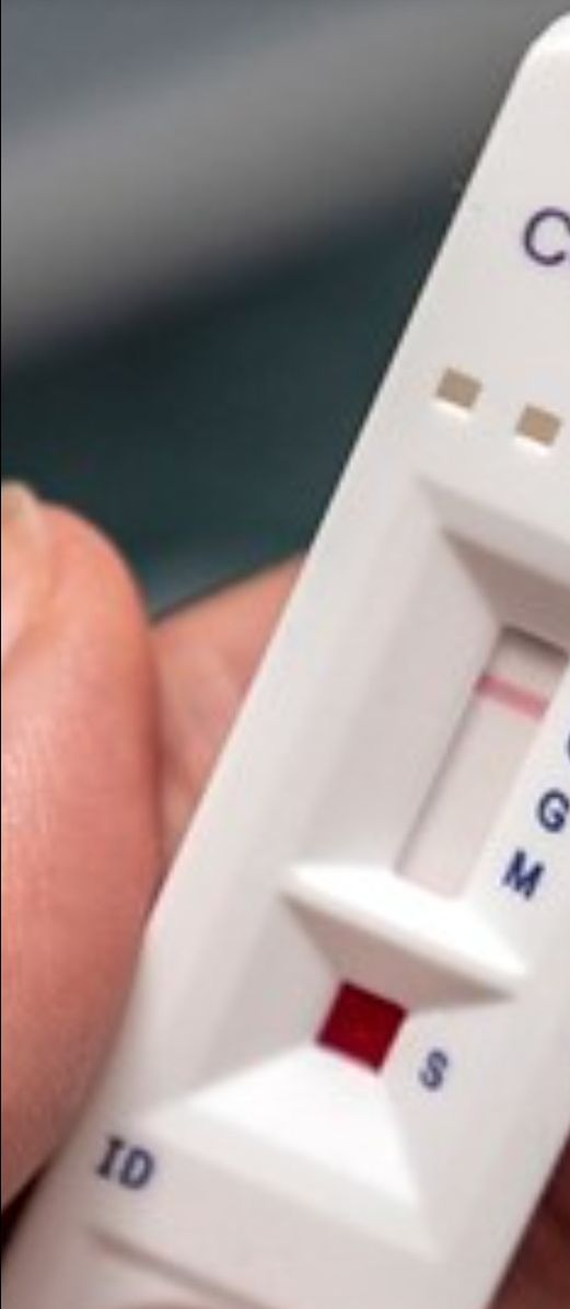 Dễ sử dụng, được dùng phổ biến. Chất lượng tốt. Giá rẻ nên mua phòng thân.