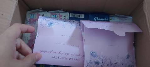 Thật ra mình đã mua trên *** mấy năm nay rồi, lần này mới chuyển qua tiki mua thôi.Chất bvs thì khỏi phải bàn rồi.Nên mua nhé cả nhà