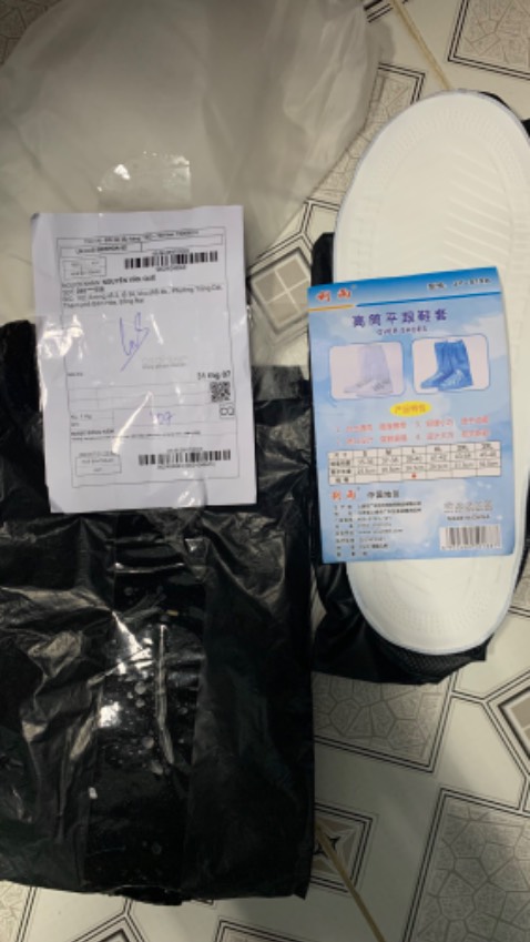 Tôi rất thất vọng về sự *** dối khách hàng của người bán. Trên mô tả thì là thương hiệu và xuất xứ Việt Nam. Nhưng hàng đến tay tôi lại là hàng Tàu.