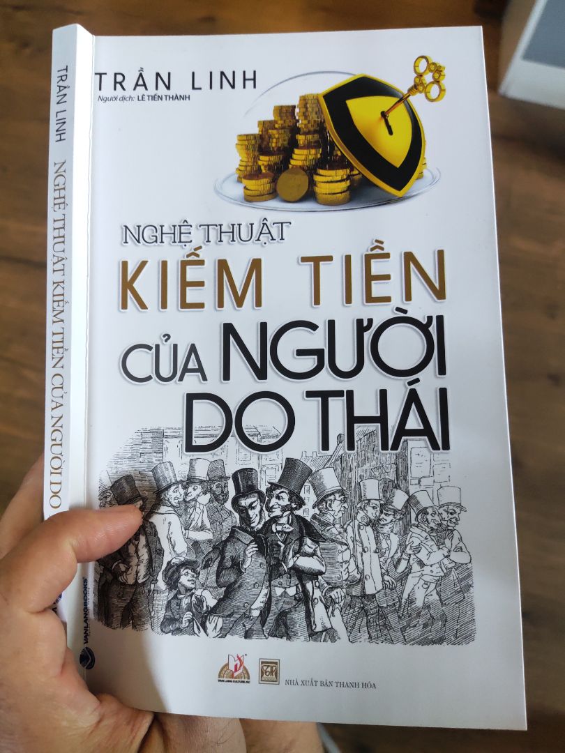 Người Do Thái cho rằng kiếm tiền là một quá trình vận dụng trí tuệ. mọi của cải đều có thể bị mất đi, chỉ có trí tuệ là tài sản theo họ suốt đời. Do vậy người Do Thái không bao giờ tiếc tiền đầu tư cho trí tuệ. Càng hiểu biết thì càng kiếm được nhiều tiền
Hài lòng với nội dung và hình thức