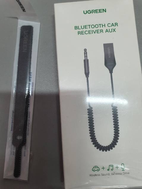 Hàng chuẩn, được tặng kèm dây cột cáp.