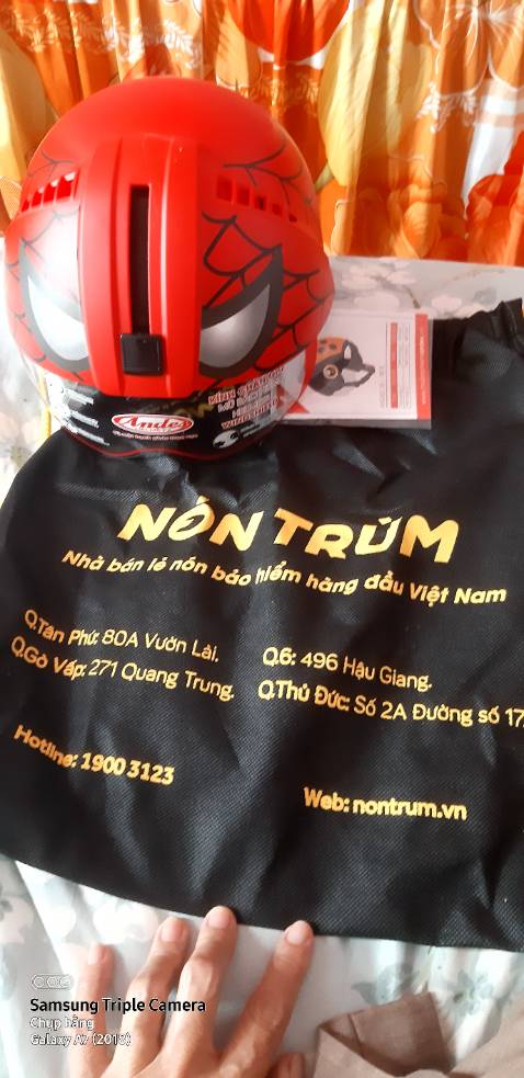 Cảm ơn Shop giao đúng mẫu đặc như hình ảnh quảng cáo sản phẩm thật 👌.
🤝 Chúc mừng TIKI có một đối tác bán hàng quy tín .

👍 mình chụp hình ảnh chi tiết bình luận về sản phẩm ,
Mọi xem qua nên mua thôi nón cầm hơi nặng tay an toàn là trên hết đúng không ạ mọi người ơi🎐