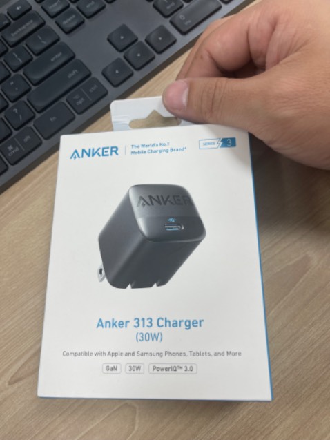 Giao hàng nhanh. Sản phẩm chính hãng. Chờ dùng sp sẽ nhận xét thêm về chất lượng. Giao hàng nhanh. Sản phẩm chính hãng. Chờ dùng sp sẽ nhận xét thêm về chất lượng.