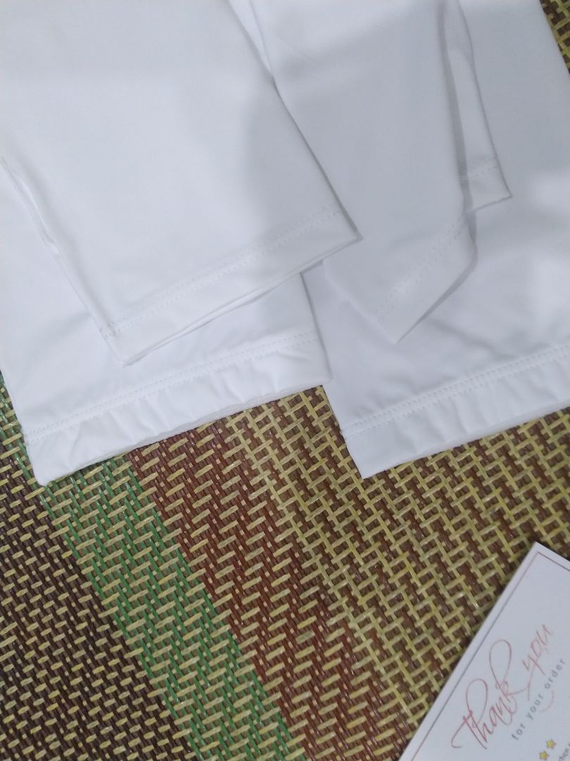 Mát lạnh luôn, lại có 1 lớp silicon nhỏ chống trượt Mát lạnh luôn, lại có 1 lớp silicon nhỏ chống trượt