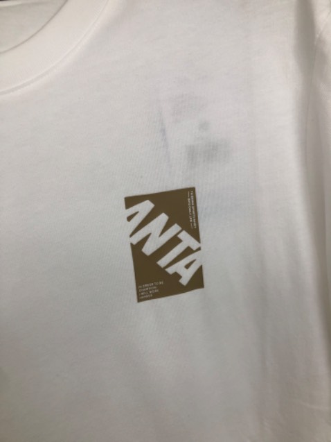 Áo đẹp, đóng gói cẩn thận. Shop hỗ trợ nhiệt tình